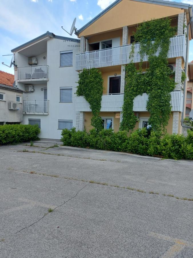 Ferienwohnung Ap Orion Zadar Exterior foto